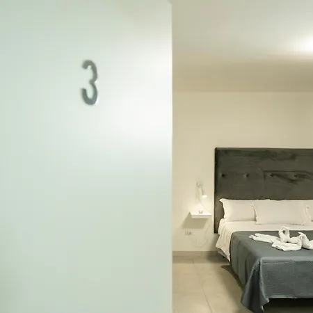 Bed and breakfast Small Luxury