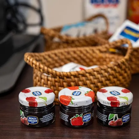 Small Luxury נאפולי