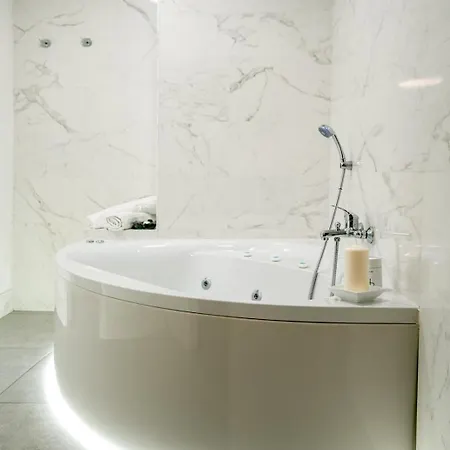 Small Luxury Nocleg ze śniadaniem