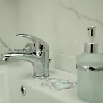 Small Luxury 4* Neapol
