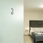 Nocleg ze śniadaniem Small Luxury