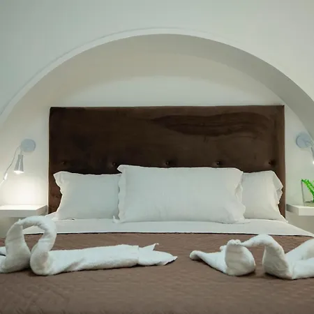 Small Luxury *